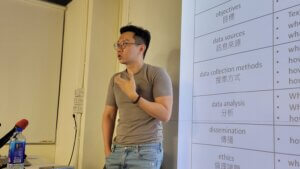 作者與志工招募課程，邀請講師黃柏堯分享訪談技巧，並整理相關重點